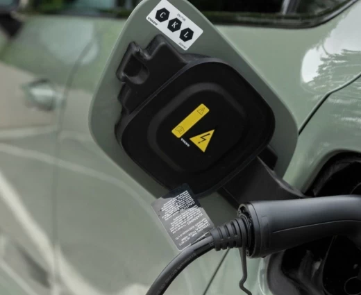 Ενέργεια και αυτοκίνηση: Αλλάζει ξανά το παιχνίδι στα ηλεκτρικά αυτοκίνητα